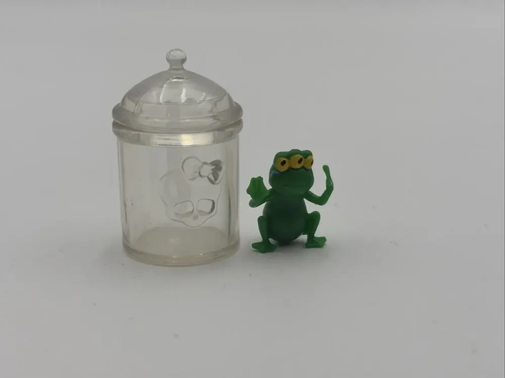 Monster High Lagoona Blue Mad Science Classroom 3 Eyed Frog Jar Canister w/ Lid